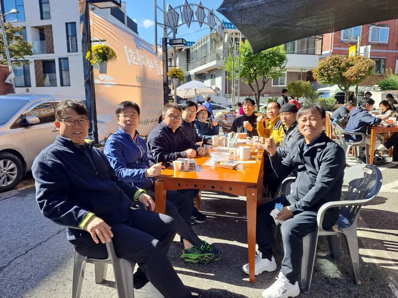 사진 3