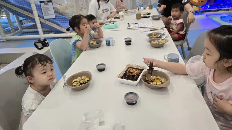 사진 8